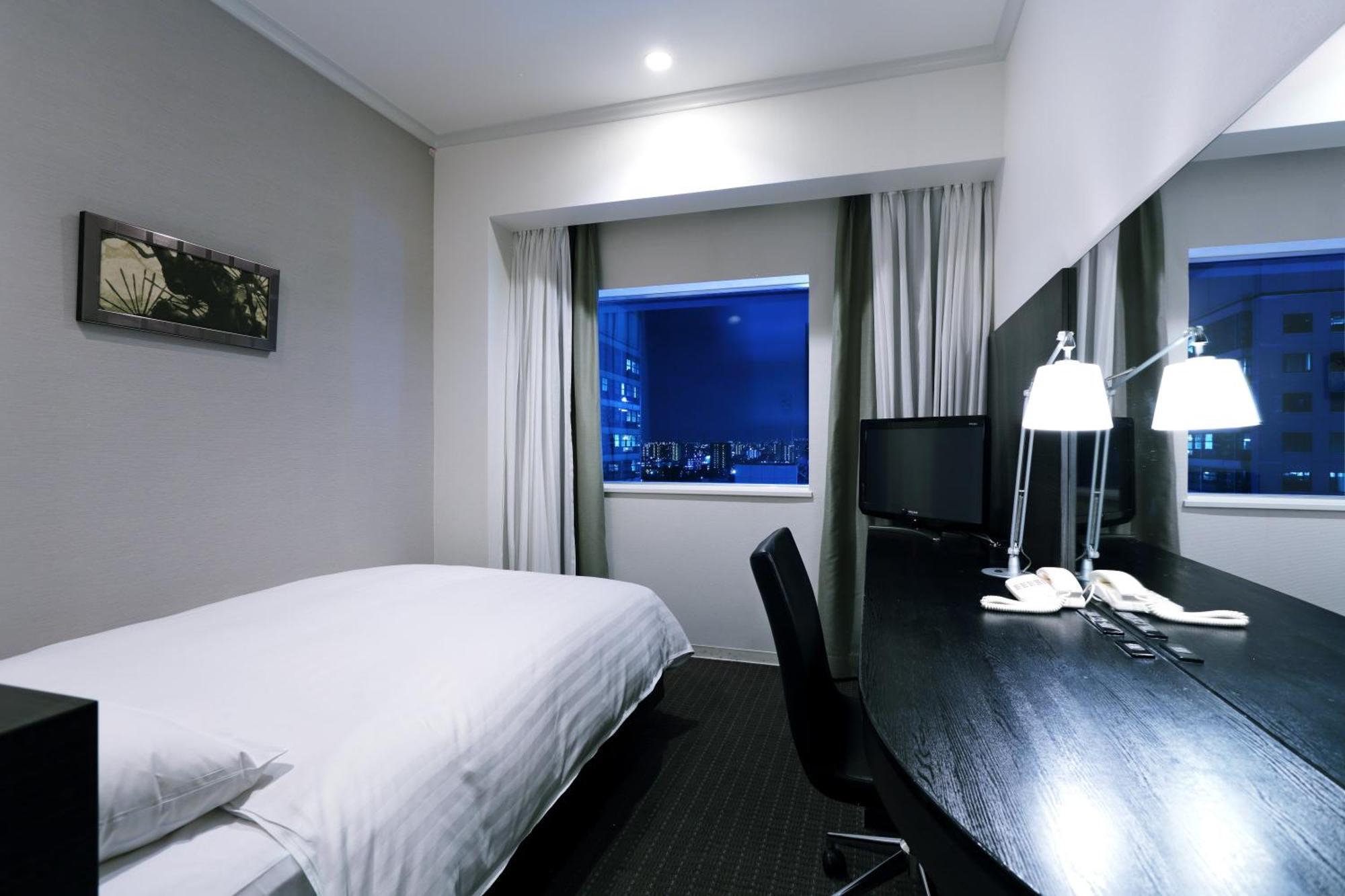 סאיטאמה Palace Hotel Omiya מראה חיצוני תמונה